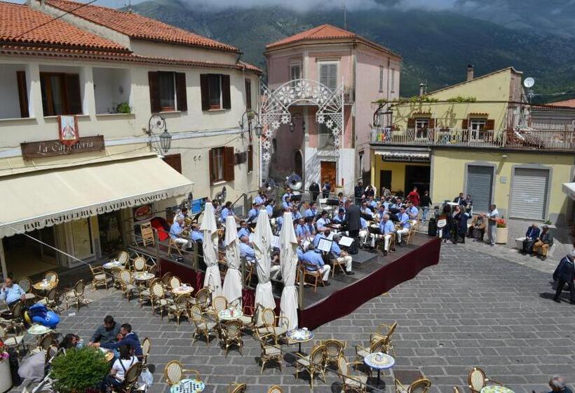 بنسيون La Stanza Dell Angolo