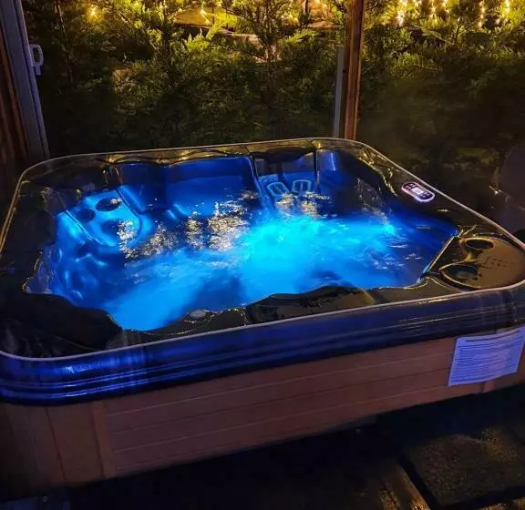 Majatalo Le Cottage Barbizonnais Avec Jacuzzi Privé à Partir De 10 Ans