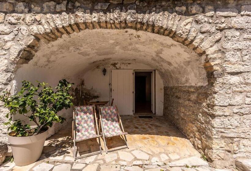 بنسيون Les Monteils