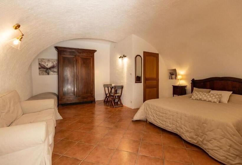 بنسيون Les Monteils