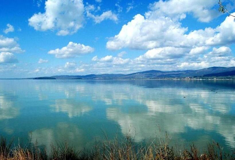פנסיון Tavernetta Vicino Lago Trasimeno