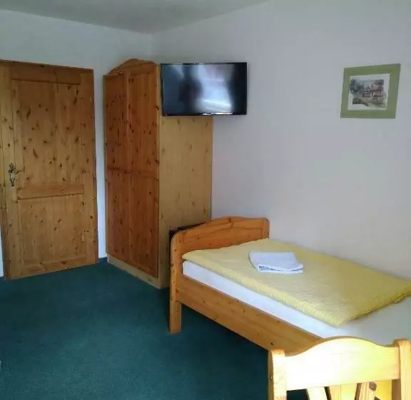 Pension Und Gasthof Zur Scheune