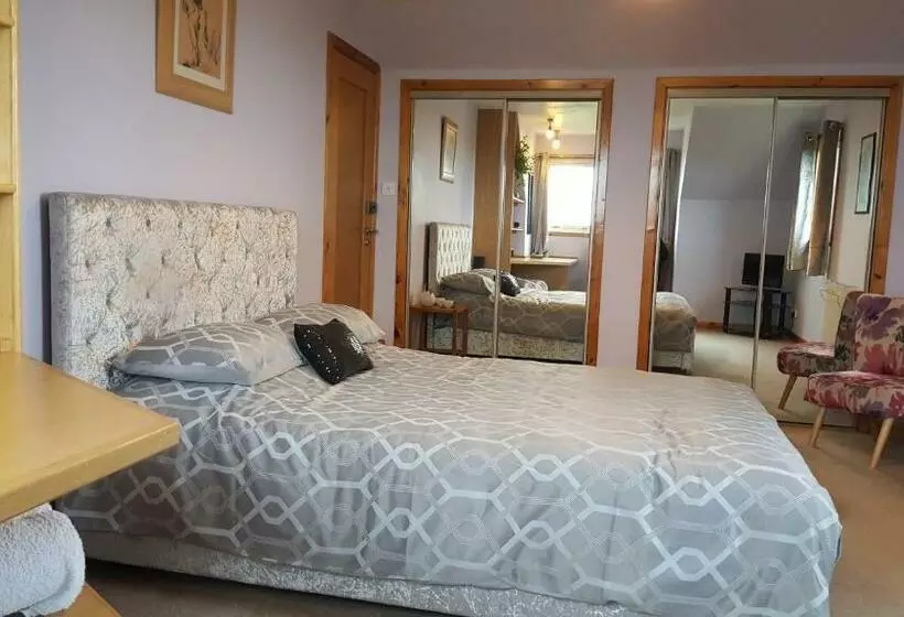 Rysa House B&b
