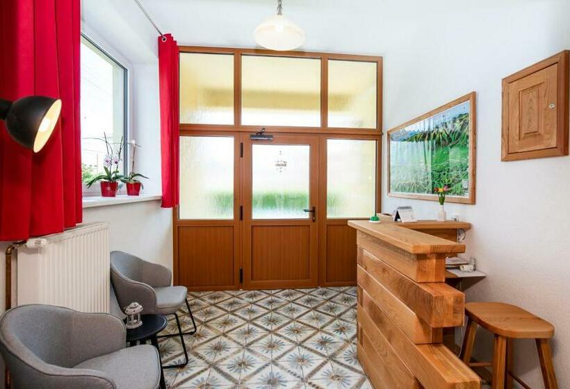 צימר Apartmány Nevädza