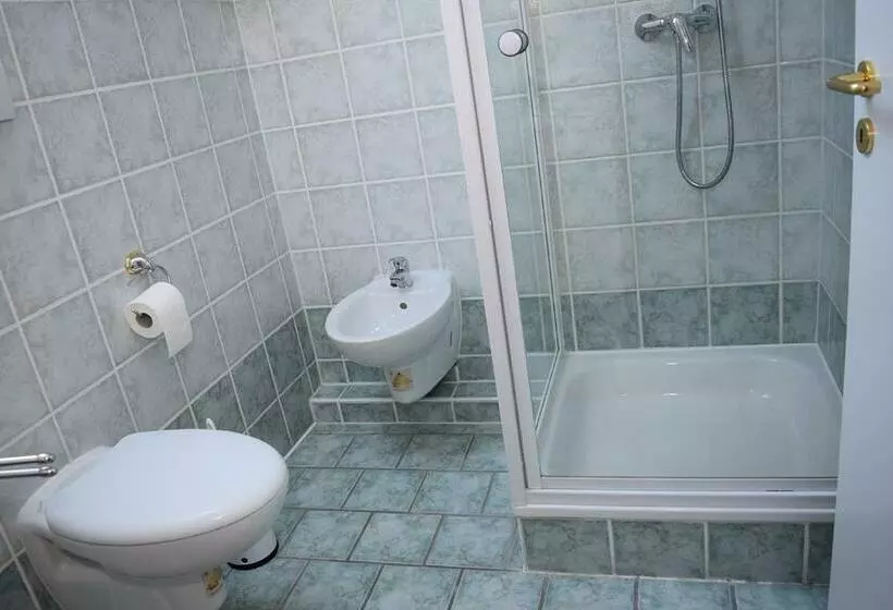 Aamiaismajoitus (B&B) Gästehaus Barese