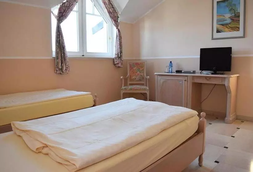 Aamiaismajoitus (B&B) Gästehaus Barese