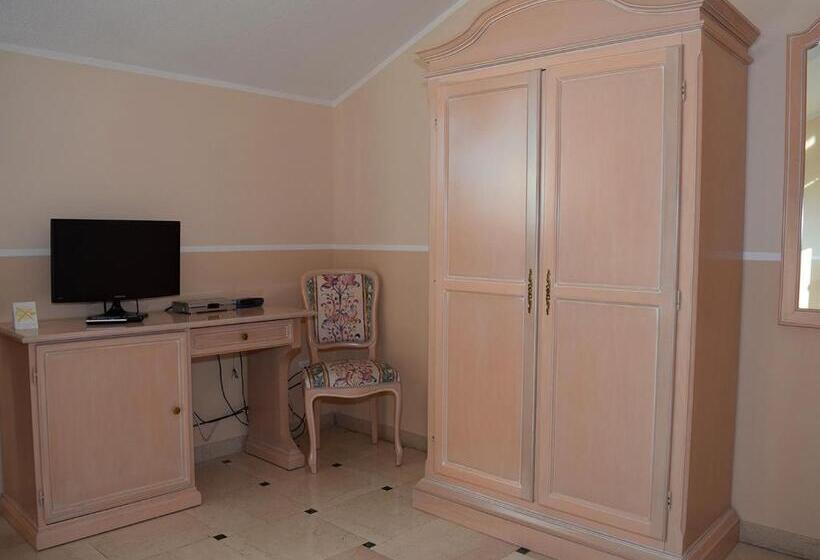 مبيت وإفطار Gästehaus Barese