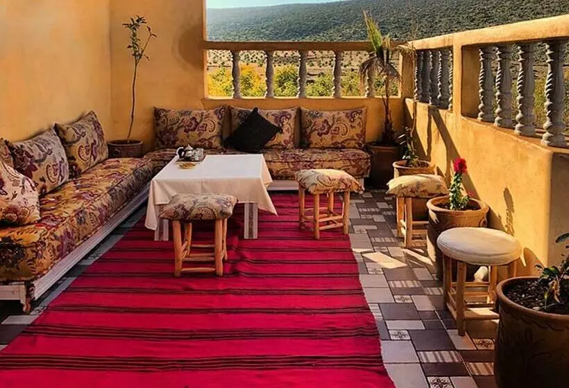 Aamiaismajoitus (B&B) Le Petit Jardin