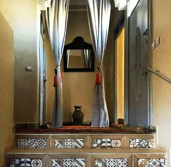 Aamiaismajoitus (B&B) Le Petit Jardin