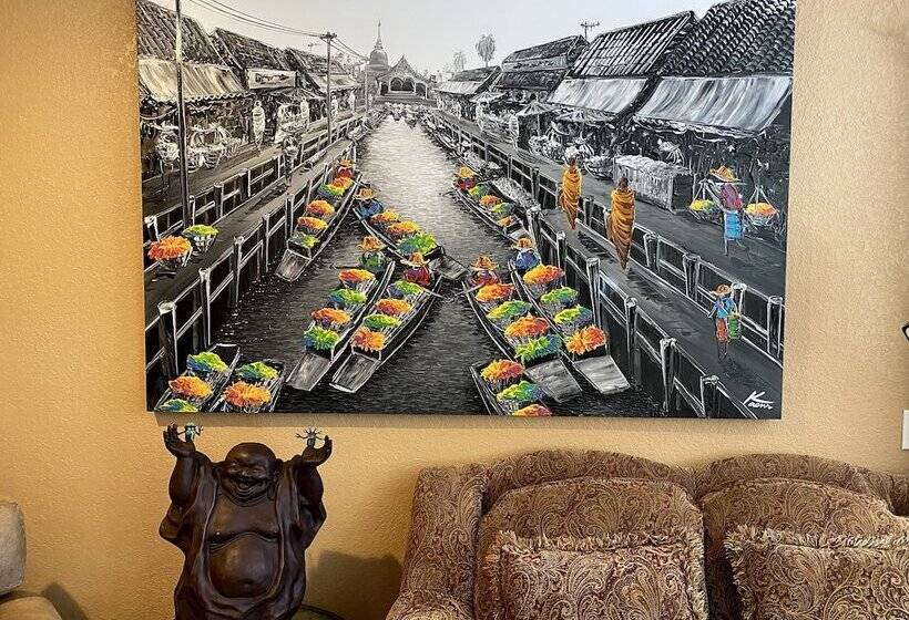 مبيت وإفطار My Big Art Project