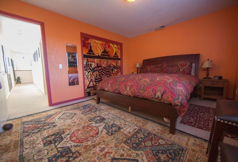 مبيت وإفطار My Big Art Project