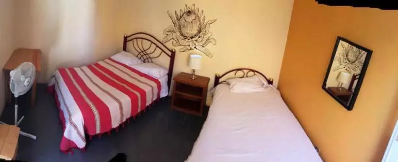 Los Nardos Hostel