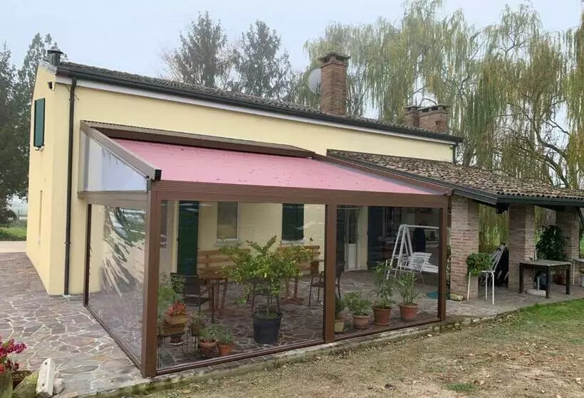 پانسیون Borgo Tarapino