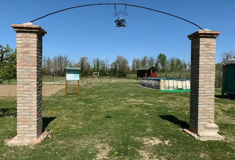 پانسیون Borgo Tarapino