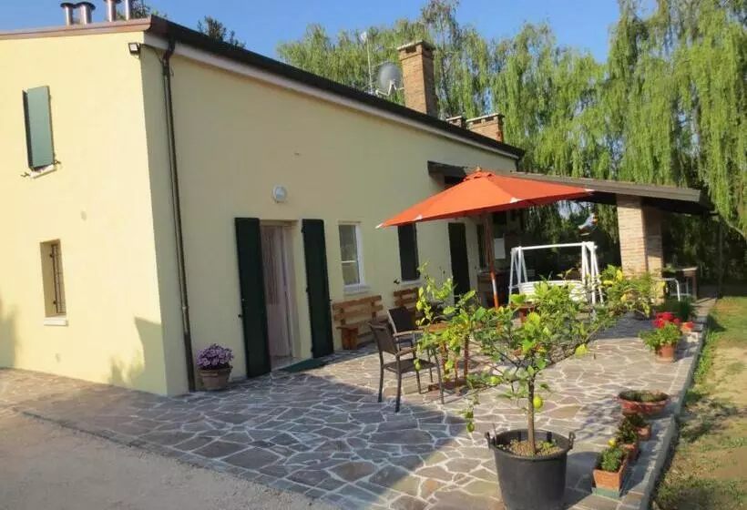 پانسیون Borgo Tarapino