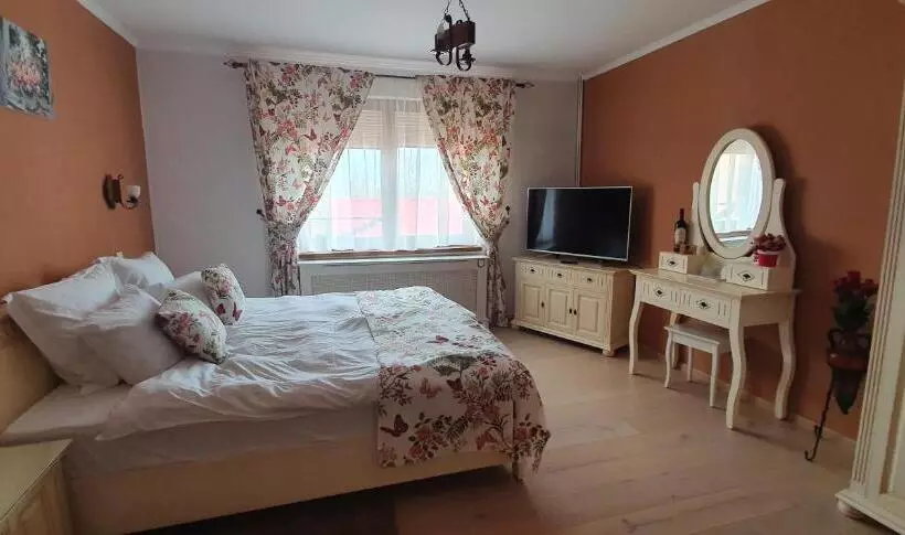 ペンション Vila Crisalia Sibiel Sibiu