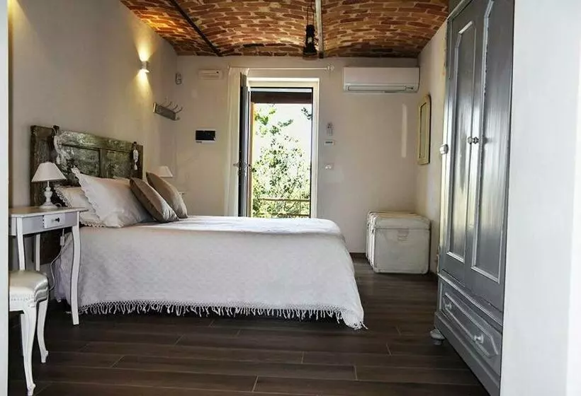 ベッドアンドブレックファースト La Crusetta