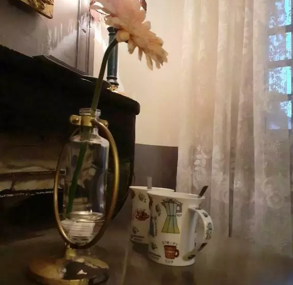 Aamiaismajoitus (B&B) La Tour Mandot