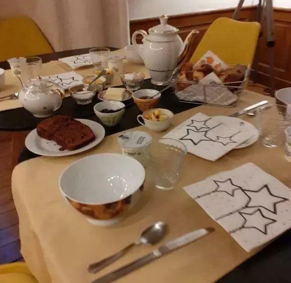 Aamiaismajoitus (B&B) La Tour Mandot