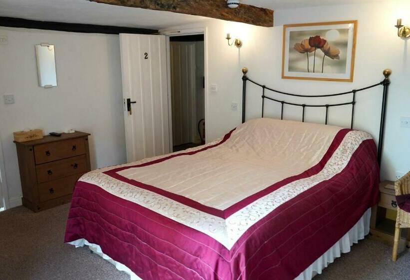 ペンション The Poppy House