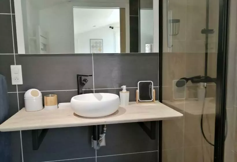 Aamiaismajoitus (B&B) La Basse Monniere
