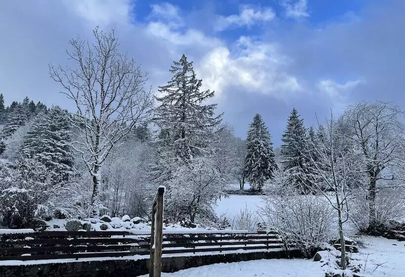 ベッドアンドブレックファースト La Ferme De Jean Entre Lacs Et Montagnes