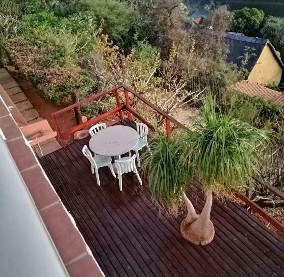 住宿加早餐  Letamong