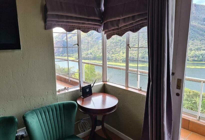 住宿加早餐  Letamong