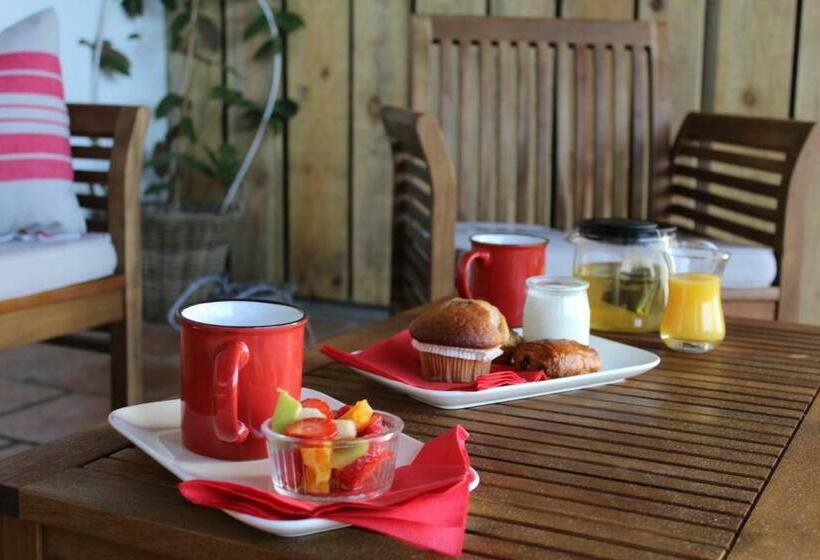 ベッドアンドブレックファースト Maison Errientania