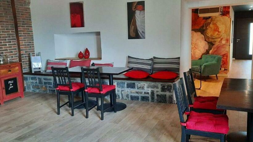 ベッドアンドブレックファースト Maison Errientania