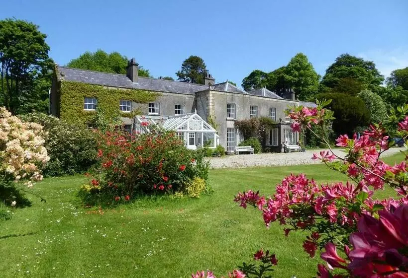 تختخواب و صبحانه O Harabrook Country House