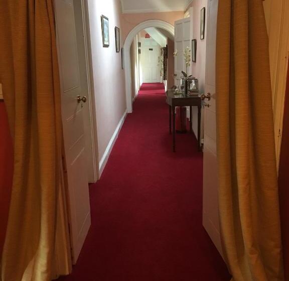 مبيت وإفطار O Harabrook Country House