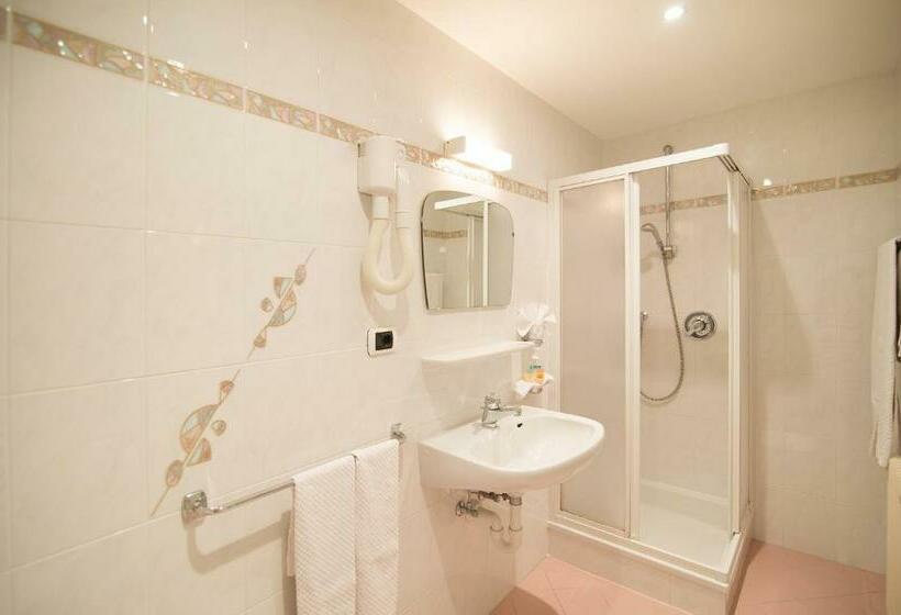 ホテル Haus St. Valentin