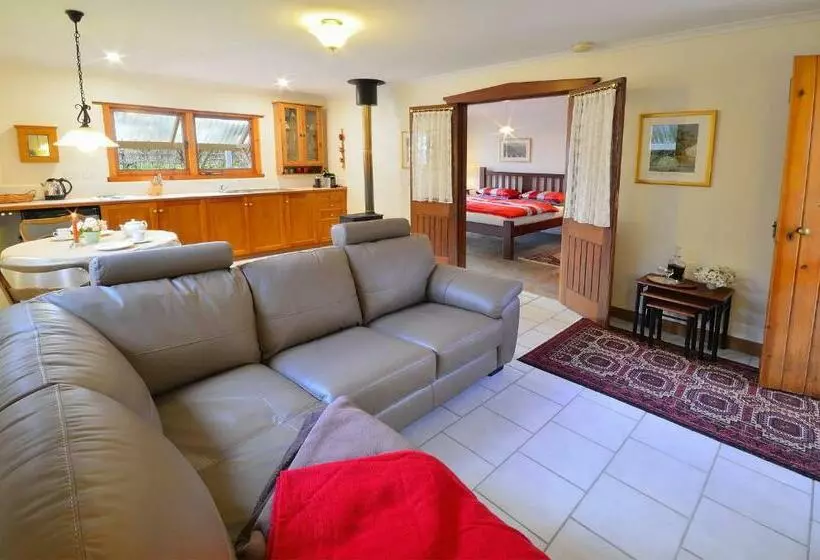 호텔 Stephanette S Cottage