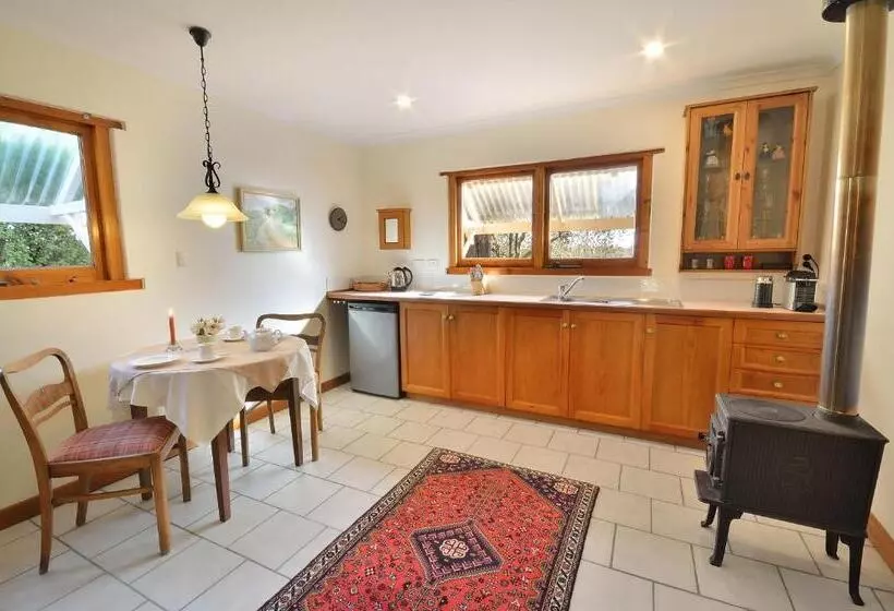 호텔 Stephanette S Cottage