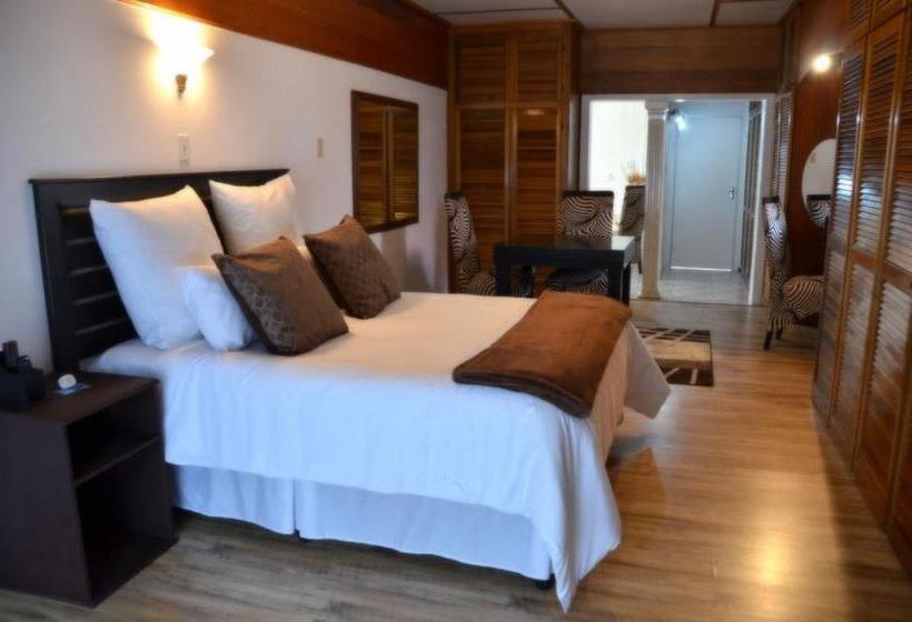 פנסיון Azrielle Guesthouse