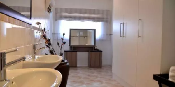 ペンション Azrielle Guesthouse