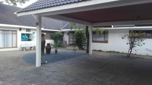 פנסיון Azrielle Guesthouse