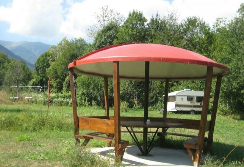 פנסיון Bungalows Zdravets