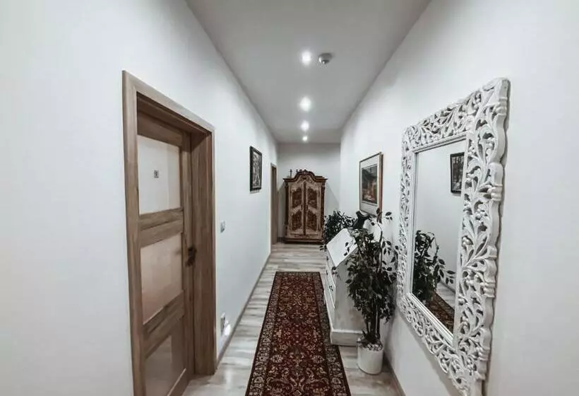 Majatalo Cozy B&b Home