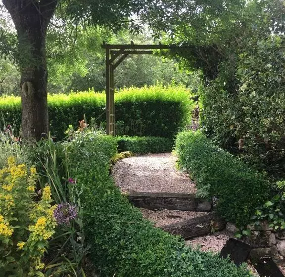 Bed & Breakfast La Chambre Des Buissonnats