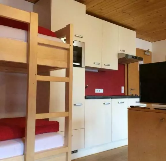 Aamiaismajoitus (B&B) Wäldermetzge Hüttenzimmer Und Wohnungen