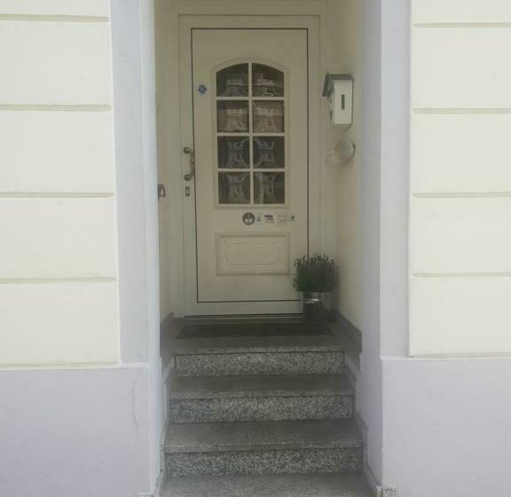 住宿加早餐  Zur Altstadt