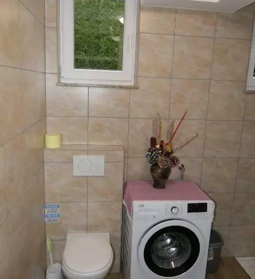پانسیون Apartments And Rooms Brunko