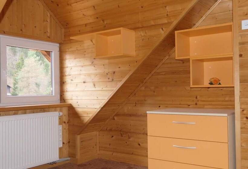 פנסיון Apartments And Rooms Brunko