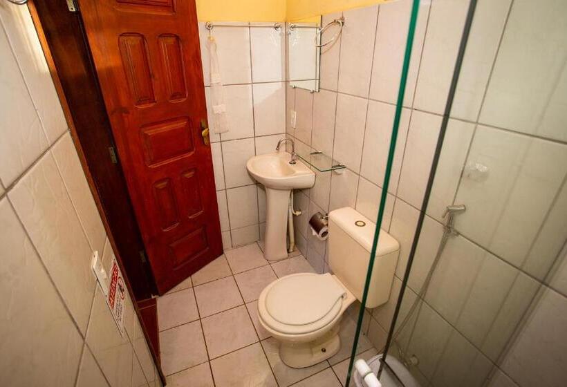 بنسيون Garça Branca