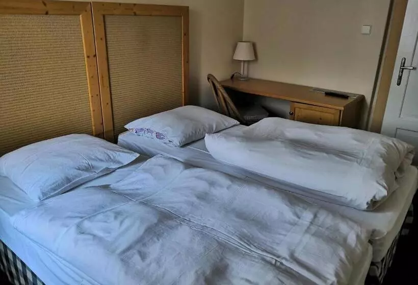 Majatalo Penzion U Lípy