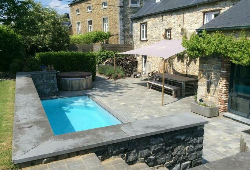 مبيت وإفطار Maison De Charme à Crupet Et Le Gîte La Suite