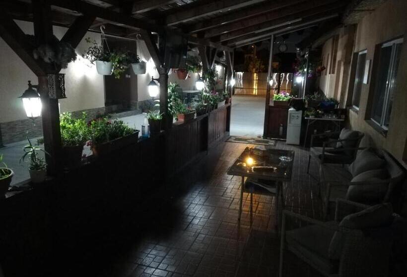 Pensiunea Casa Bianca