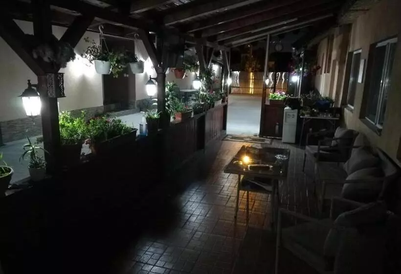 Pensiunea Casa Bianca